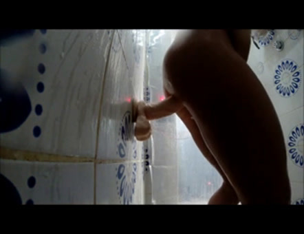 Nice Body Bates in Shower and Has Multiple Orgasm